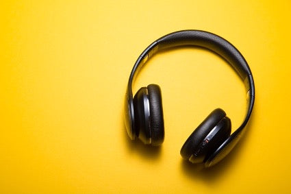 5 Health and Wellness Podcast We Currently Follow